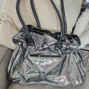 BRAND NEW SILVER PURSE